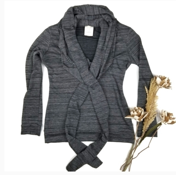 Lirola Grey Cowl Neck Sweater w/ Built in Scarf Sash Belt Sz Small - Picture 5 of 8